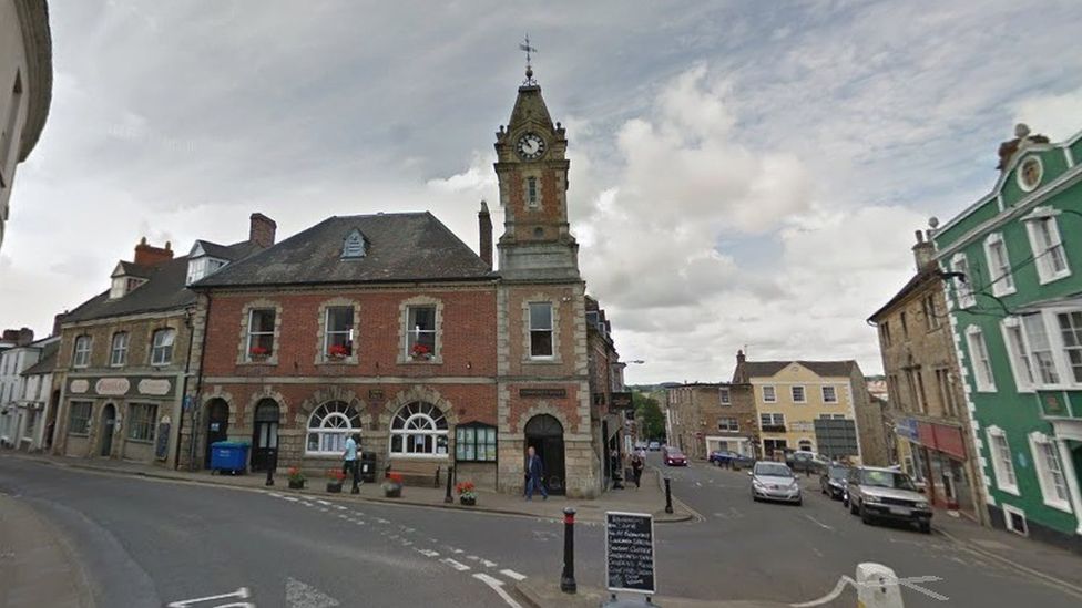 Image of Wincanton town centre. Can see clock tower.