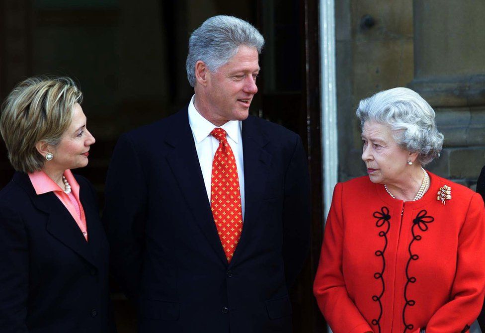 US President Bill Clinton and his wife Hillary meet Britain's Queen Elizabeth II at Buckingham Palace, in London.