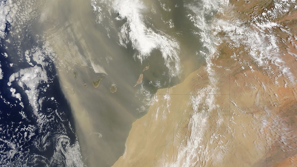 Saharan dust blowing over the Azores