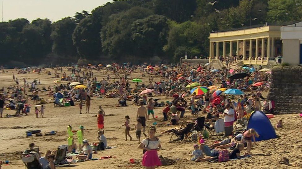 Barry Island has been busy over the Easter weekend with the good weather