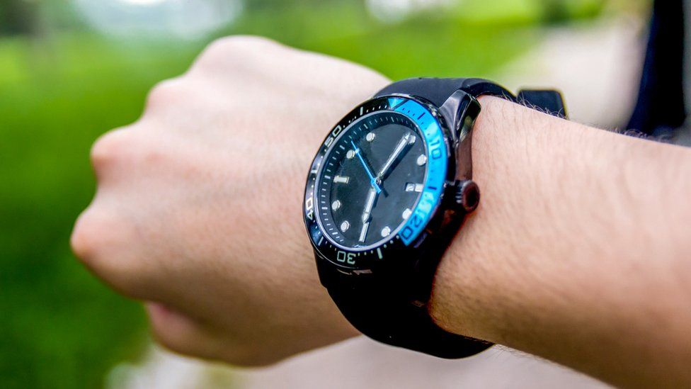 Invisible Watch – 24kupi, 49% OFF