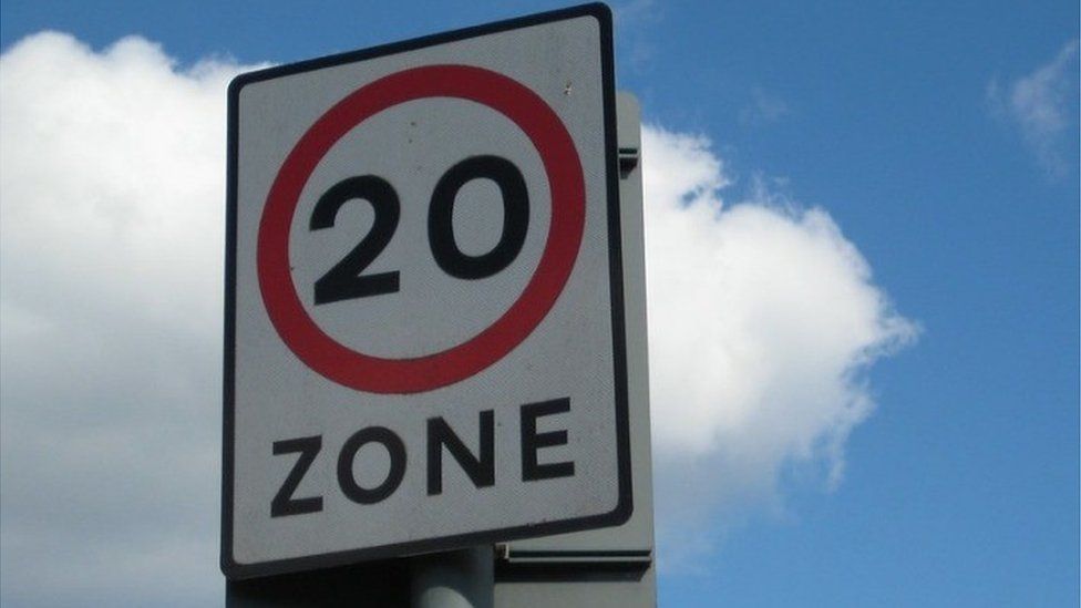A photo of a 20mph zone