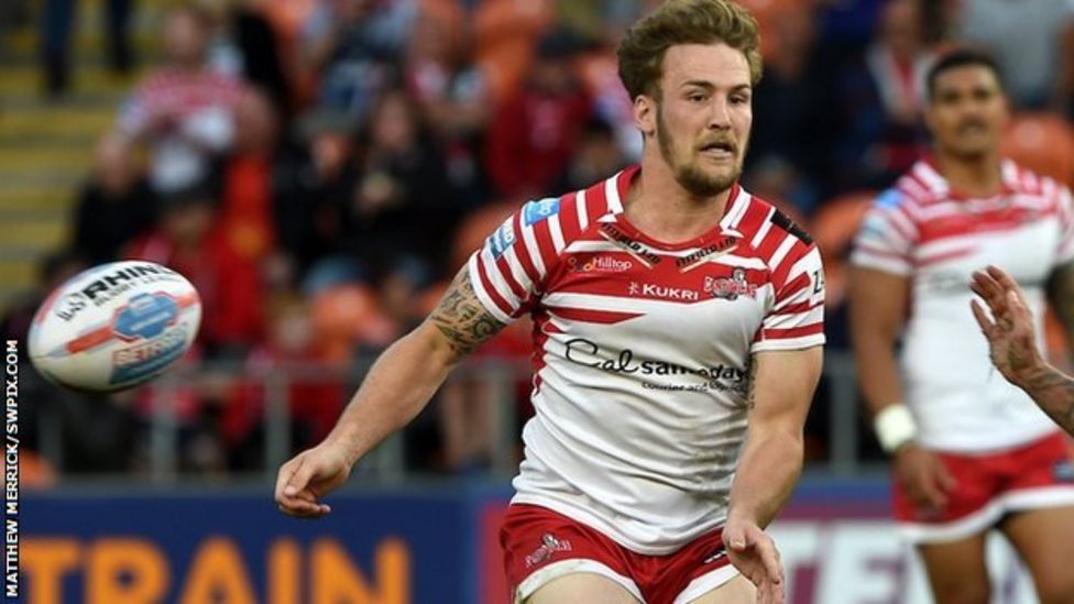 Ben Reynolds Wakefield Trinity sign Leigh halfback on twoyear
