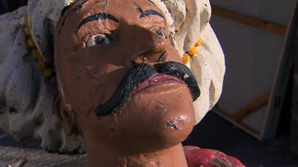 HMS Trincomalee figurehead