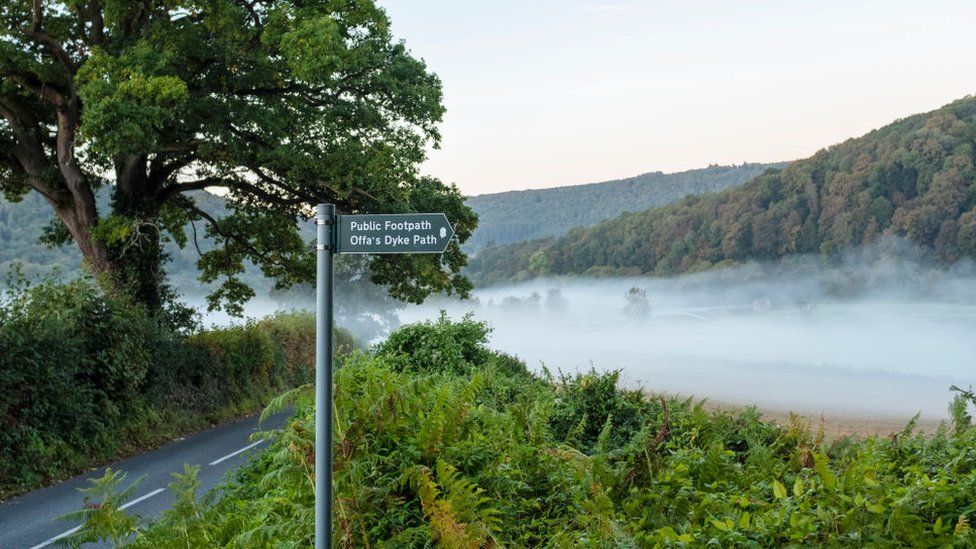 Offa's Dyke path sign