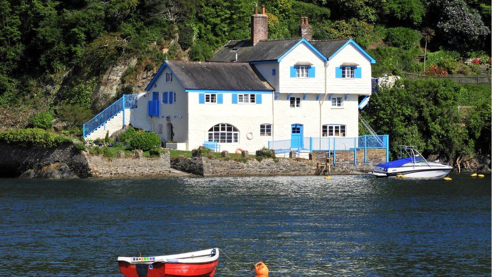 Daphne du Maurier's Cornish holiday home