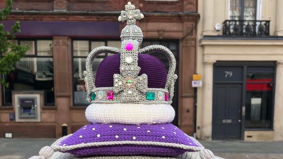 A crocheted jubilee crown that was in place on Bedford High Street