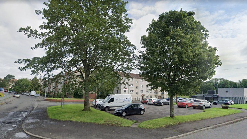 Man dies in burning car in Glasgow BBC News