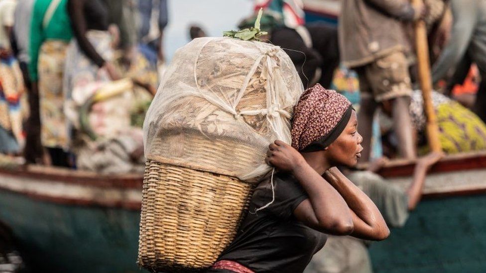 Female trader in the DRC