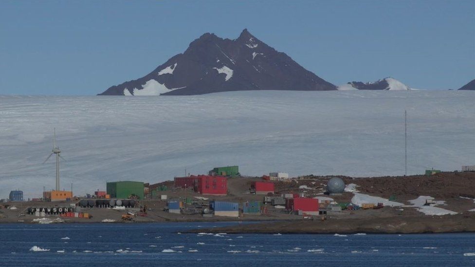 Australian icebreaker Aurora Australis runs aground in Antarctica - BBC ...