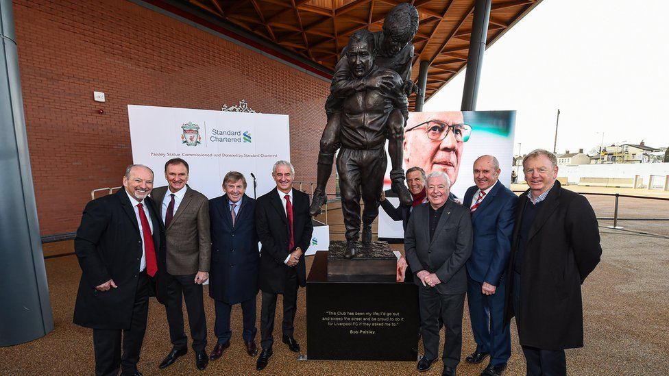 Liverpool's Bob Paisley celebrated with Anfield statue BBC News