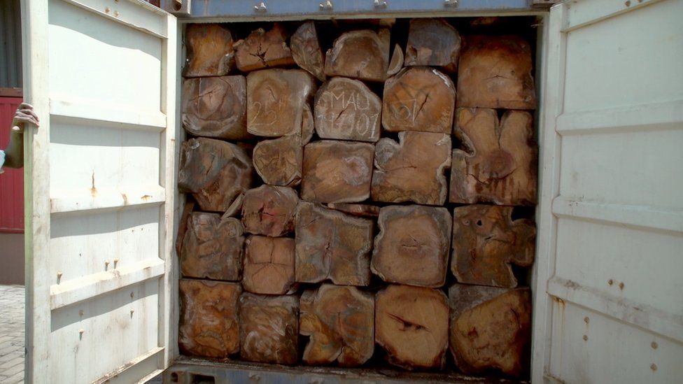 Rosewood packed in a lorry