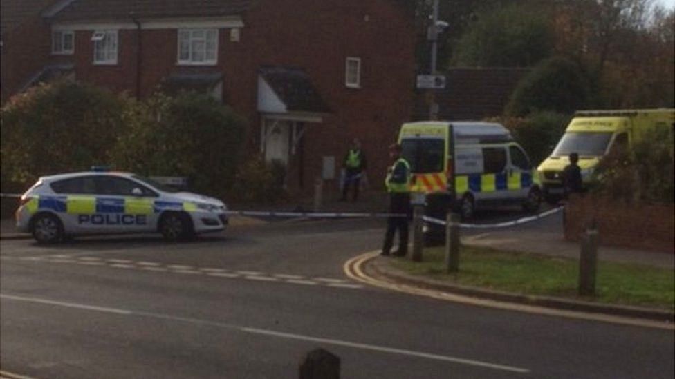 A police cordon was put in place at Kennet Rise, Bedford, where an 18-year-old man was stabbed.