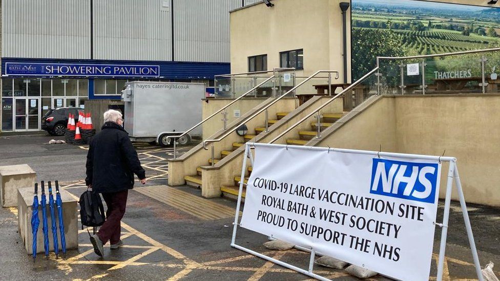 Covid19 Volunteers step forward as vaccination taxis BBC News