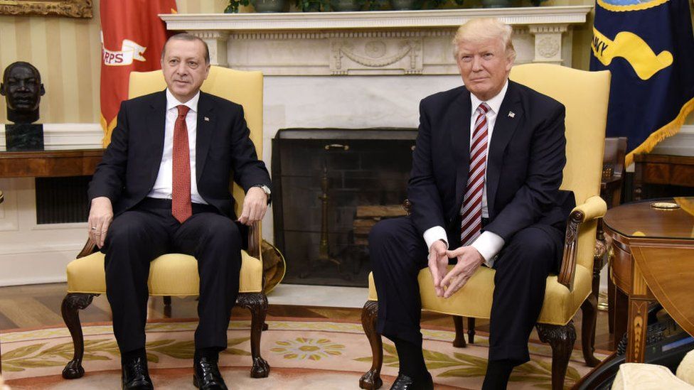 US President Donald Trump (R) meets Turkish President Recep Tayyip Erdogan at the White House.