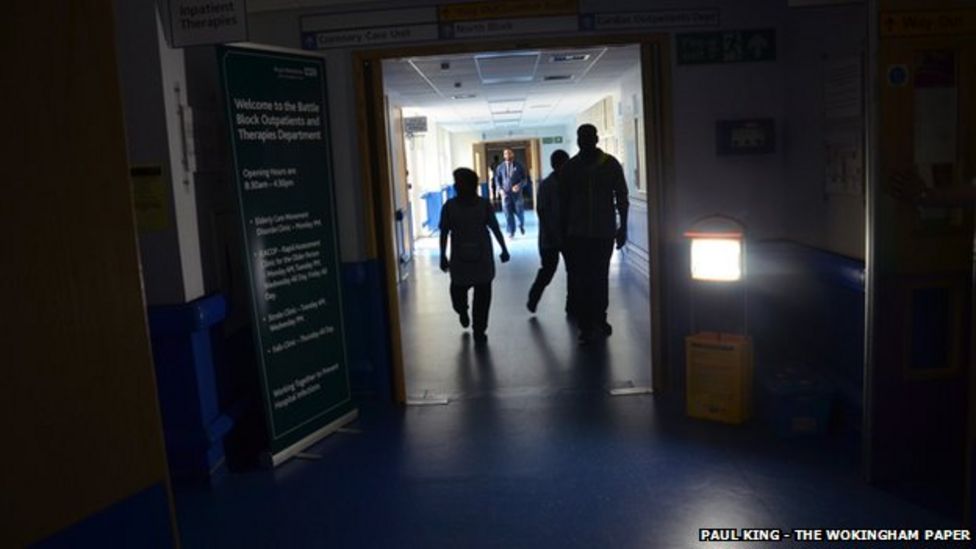 Royal Berkshire Hospital A&E reopens as power is restored BBC News