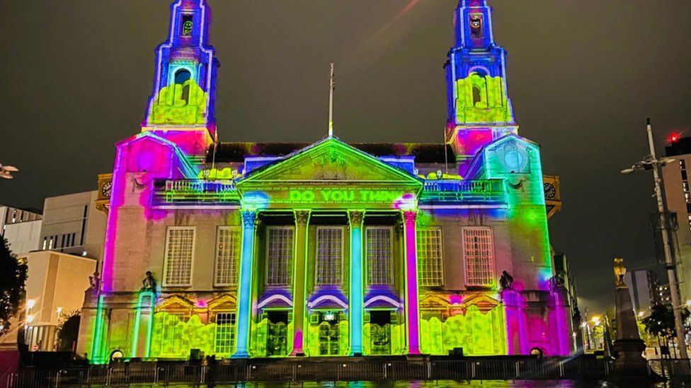 Leeds Light Night City lit up in 'playful' light spectacle BBC News