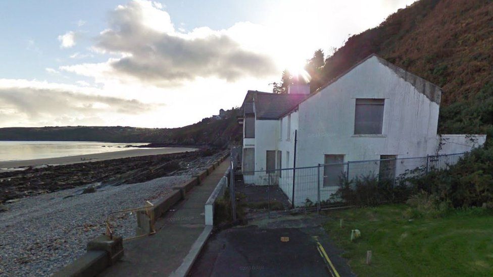 Demolition of former Laxey cafe 'a major improvement' BBC News