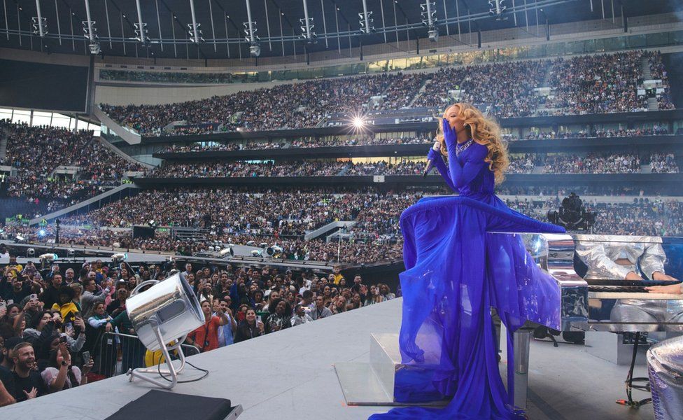 Pucci's Phone Blows Up As Beyonce's Renaissance Tour Hit LA — Anne of  Carversville