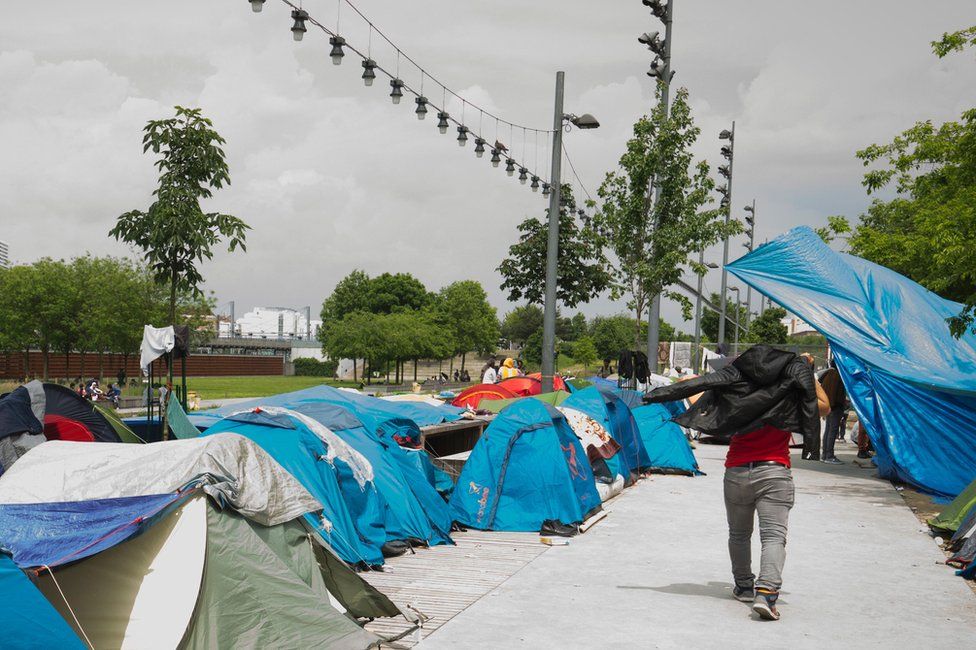 A makeshift migrant camp in Paris, 27 May