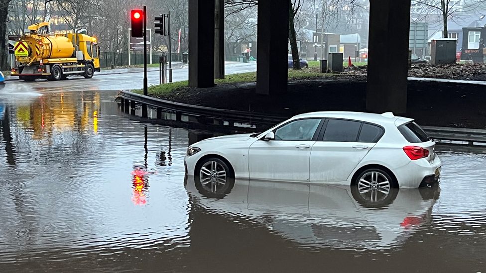 A car stranded in Pontypridd