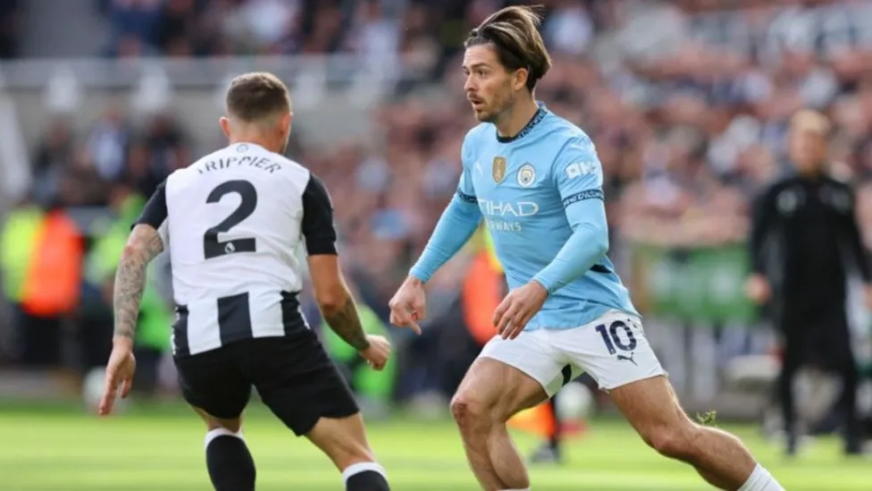 Anthony Gordon's Late Penalty Secures Draw for Newcastle Against Manchester City.