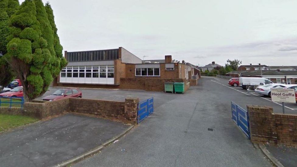 Llanelli: Questions over scrapping of additional needs school - BBC News