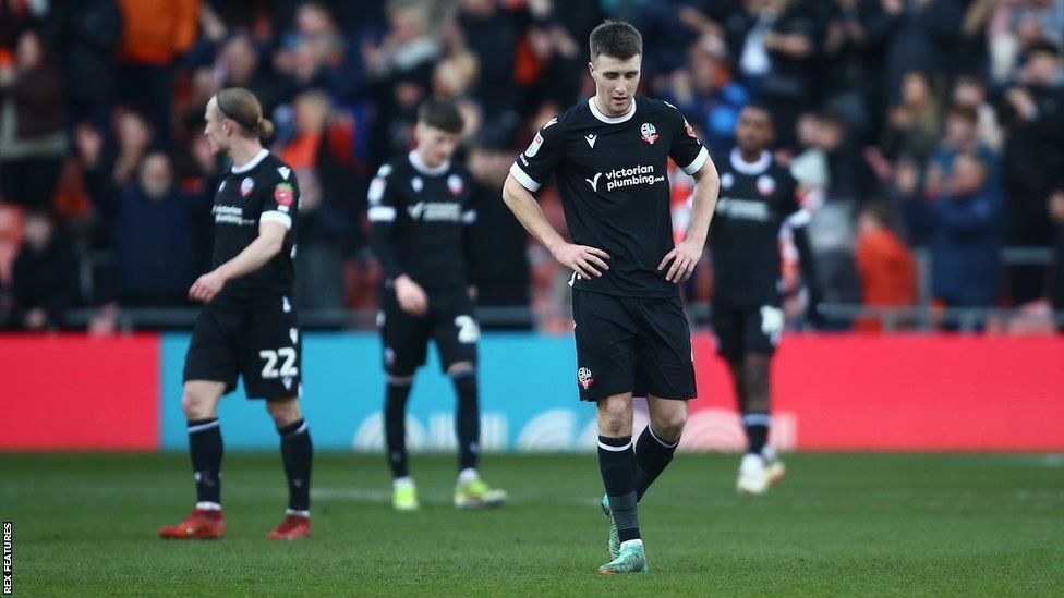 Bolton players dejected