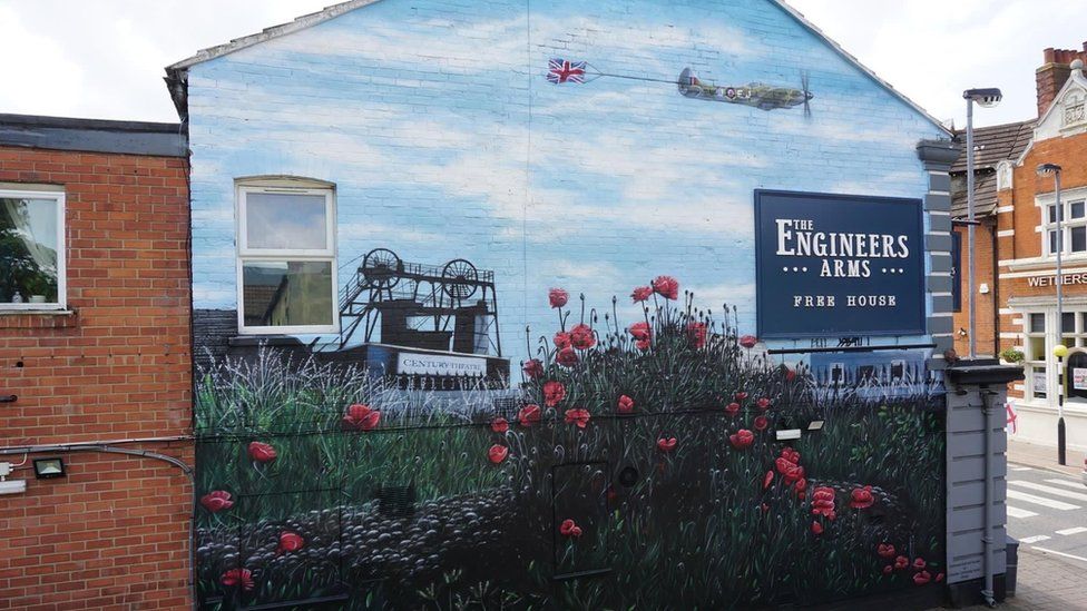 Mural at the Engineers' Arms