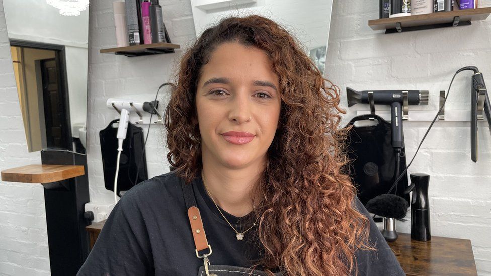 Mid Beds Going private for menopause help 'out of despair' BBC News