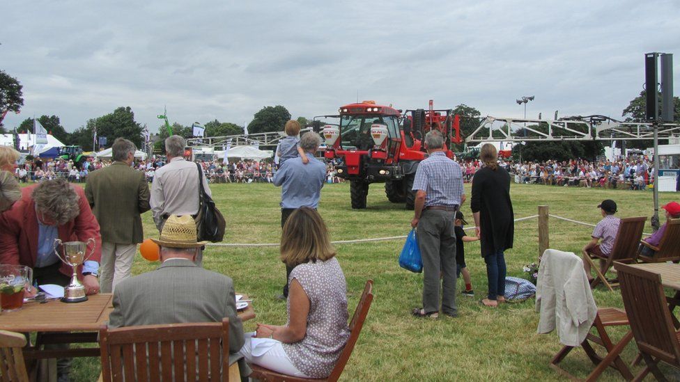 Tendring 100 Show