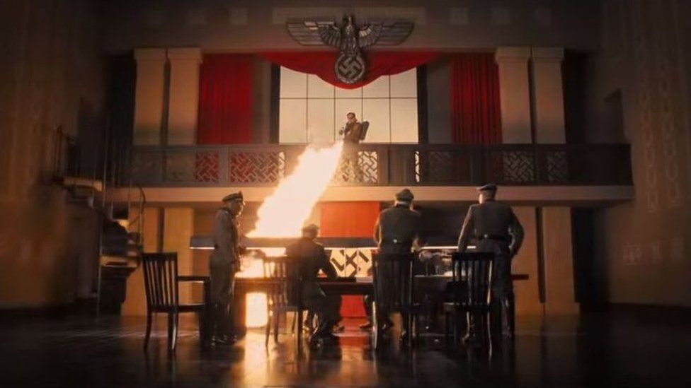 DiCaprio Nazis