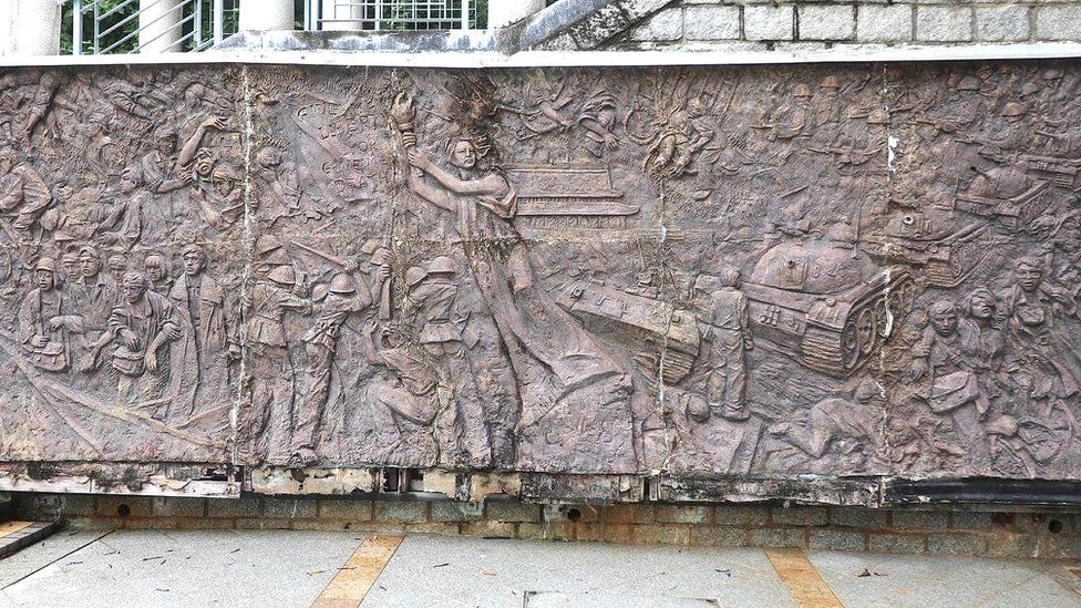 Tiananmen wall relief in Lingnan University