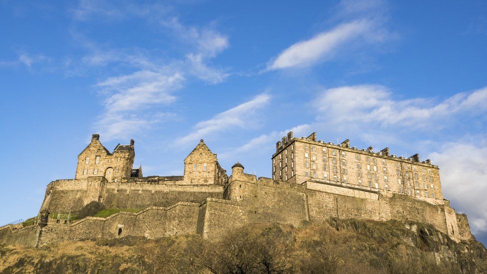 Castle light show featuring Mogwai soundtrack to open Edinburgh ...