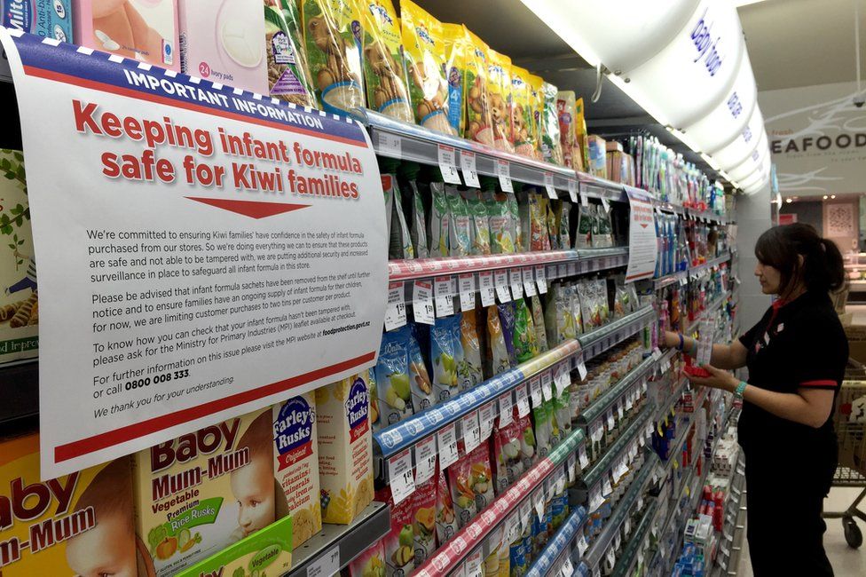 A sign warning supermarket customers of increased in-store security is pictured on 10 March 2015 in Auckland, New Zealand.
