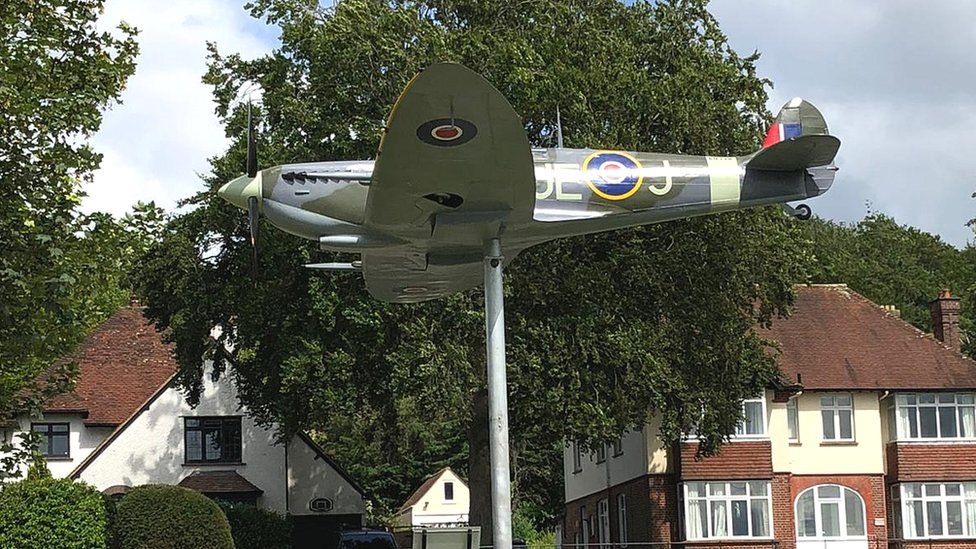 Spitfire replica