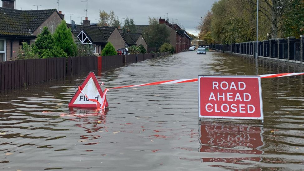 Flooding Causes Havoc Across Northern Ireland - In Pictures - Bbc News