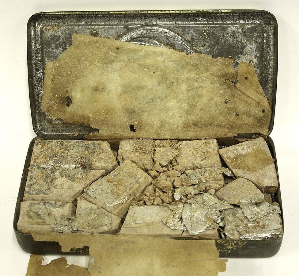 REPRODUCTION Boer War Cocoa Ration tin CONTAINS TWO Cocoa sachets Art ...