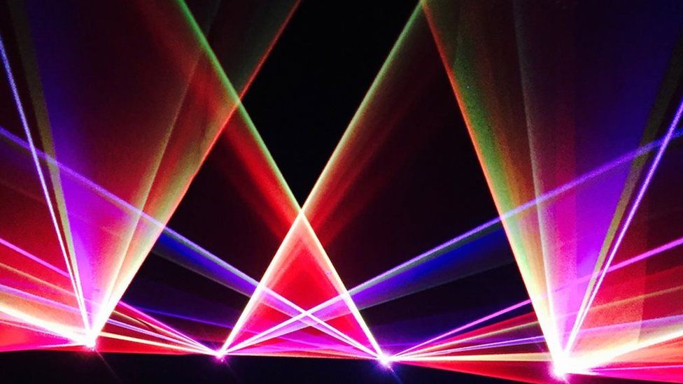 Visualisation of Chris Levine's iy_project for the David Bowie tribute at Glastonbury 2016