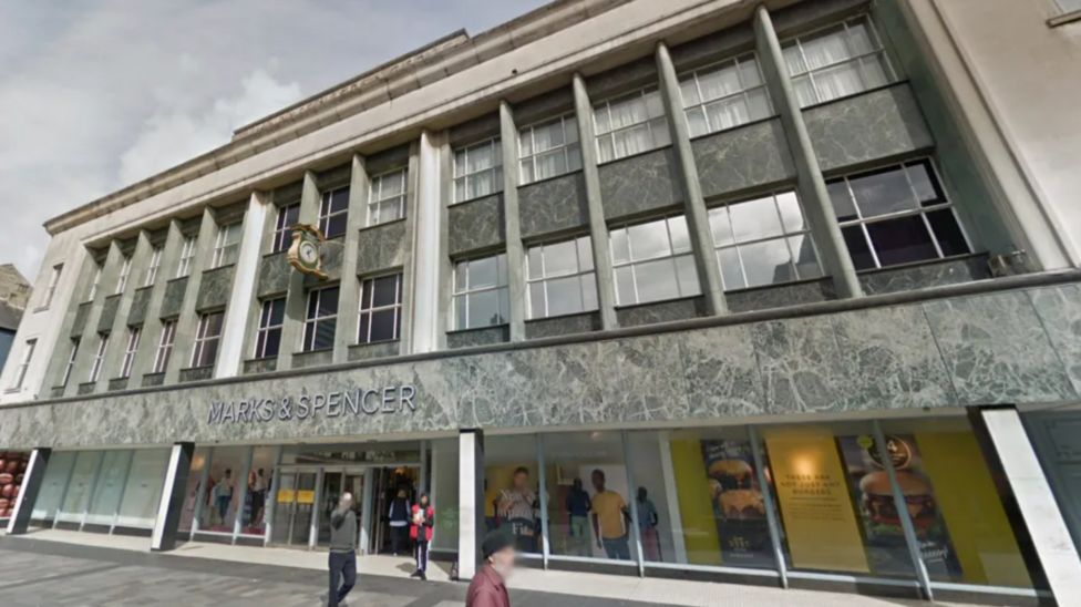 Sunderland M&S closure is 'blow' for city centre, say shoppers BBC News