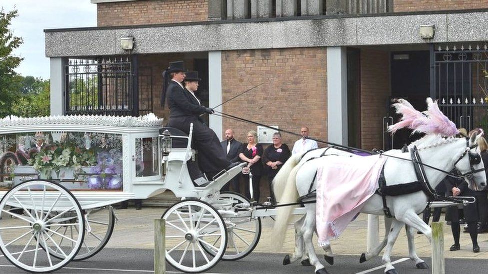 Olivia Pratt-Korbel's coffin arrives at the church in a horse-drawn carriage