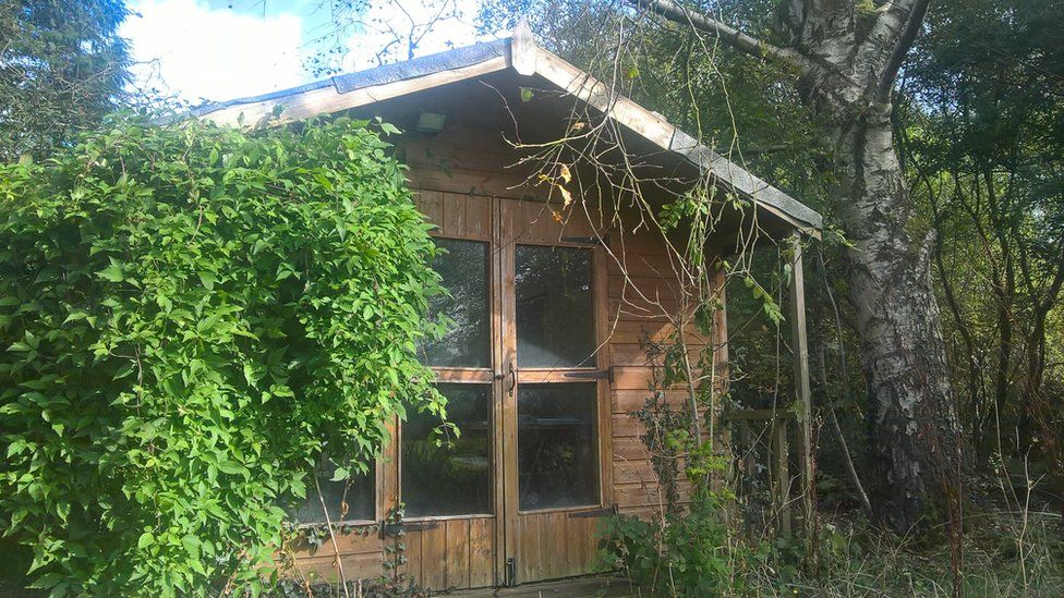 The shed where Jones writes