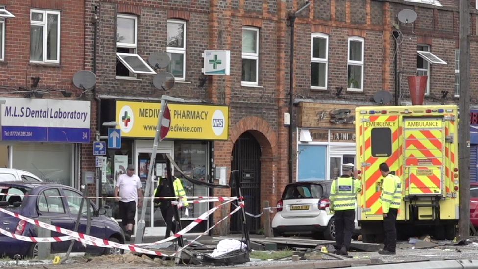 Salfords Pedestrian dies in ambulance crash BBC News