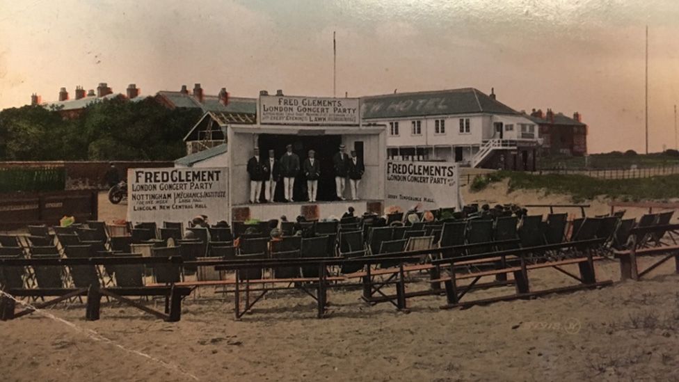 Historical Lincolnshire postcard collection to be sold BBC News