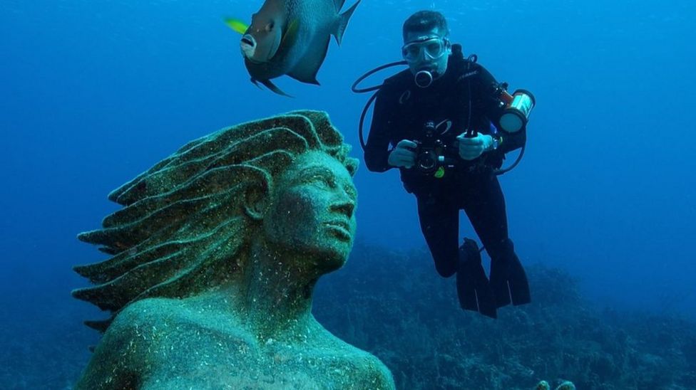 Underwater sculptures created by Kent artist in the Caribbean BBC News