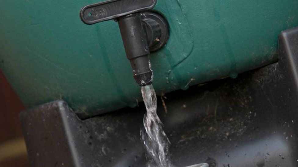 South West Water runs out of water butts in hosepipe ban rush - BBC News