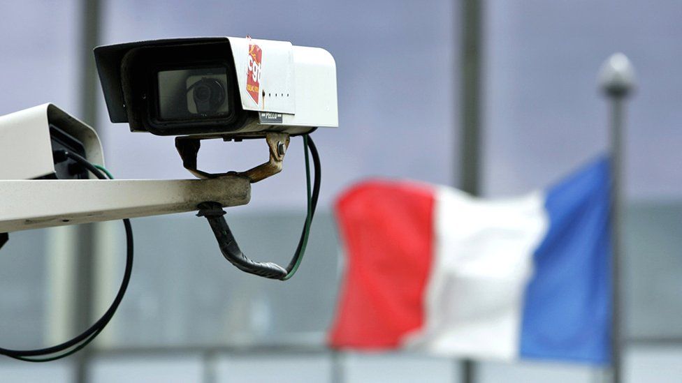 CCTV camera in front of French flag on 4 July 2007
