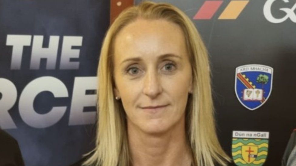 Handball: Ulster revival of the GAA's 'poor relative' - BBC News