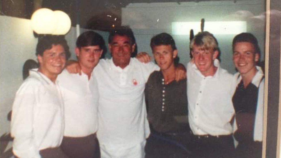 Brian Clough and Nottingham Forest players