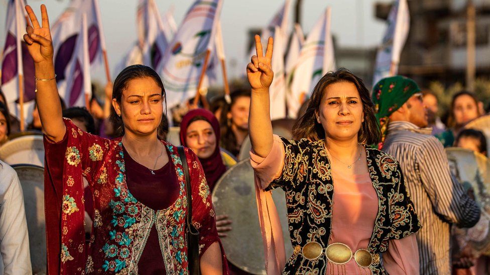 Syrian Kurds protest in Qasmishli against Turkish threats to launch an offensive on northern Syria (27 August 2019)